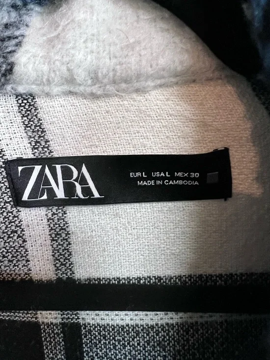 ZARA Blue and White Shaggy Plaid Button Front Casual Jacket, L - Picture 11 of 11